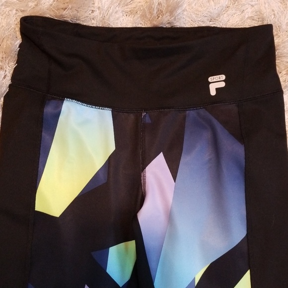Women’s Fila Reflective Running Pants, Size Small - Picture 3 of 8